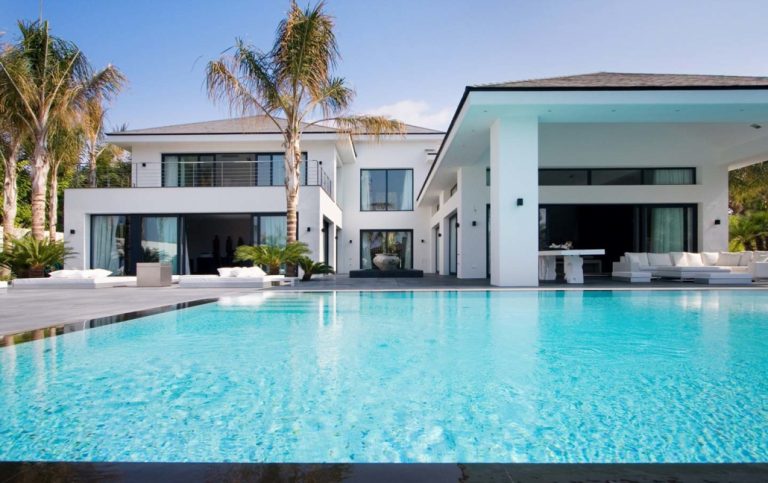 BUYING A NEW PROPERTY IN SPAIN